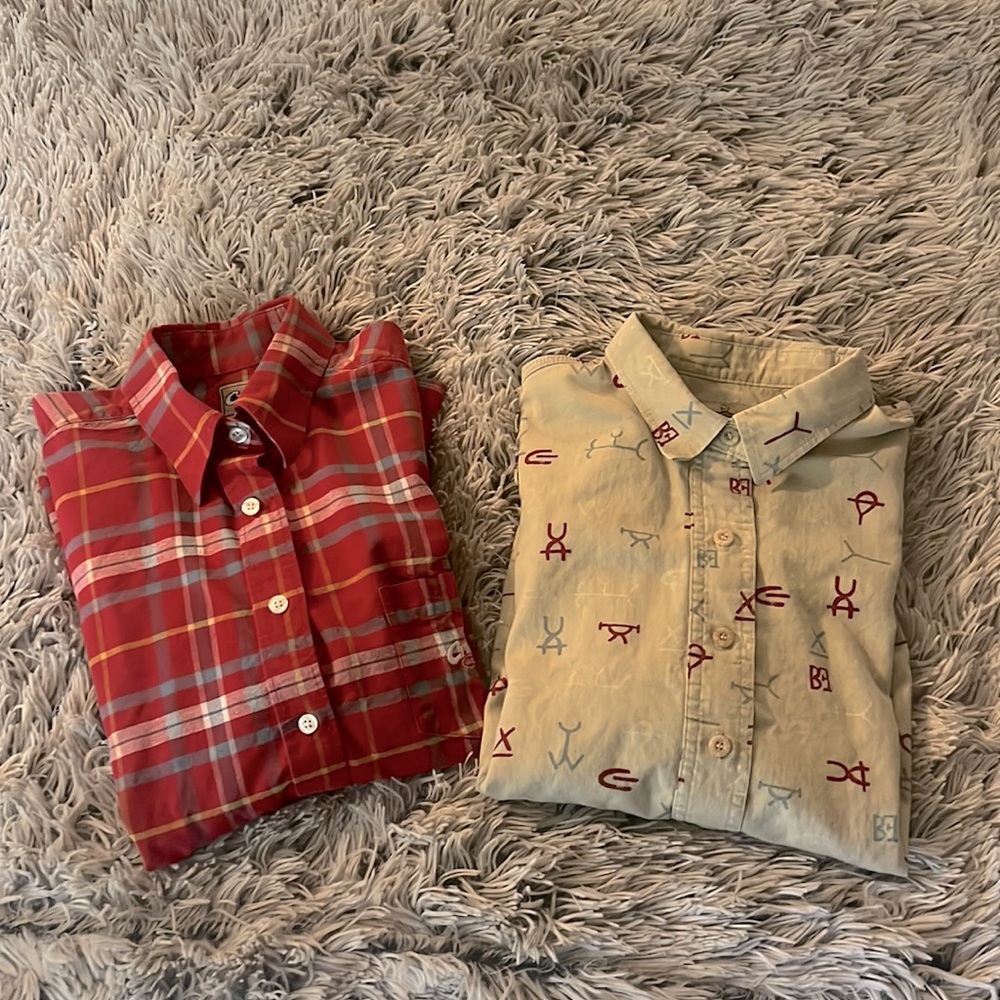 Western shirts bundle of two button down shirts size Medium